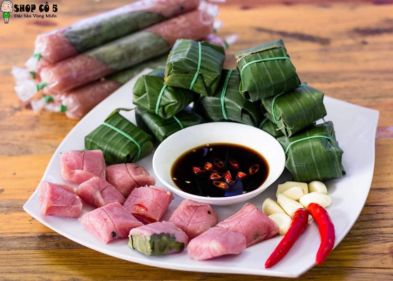 Nem chợ huyện Bình Định mang hương vị đặc trưng không thể thấy ở những món nem vùng miền khác